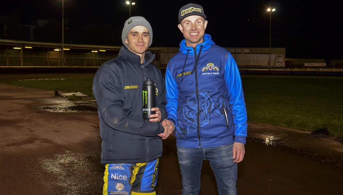 HOLDER BACK FOR TIGERS British Speedway Official Website