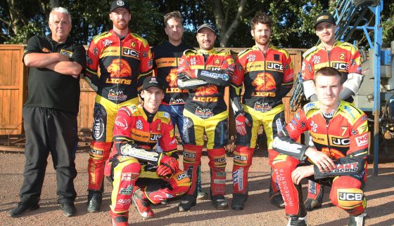 leicester_team23_2